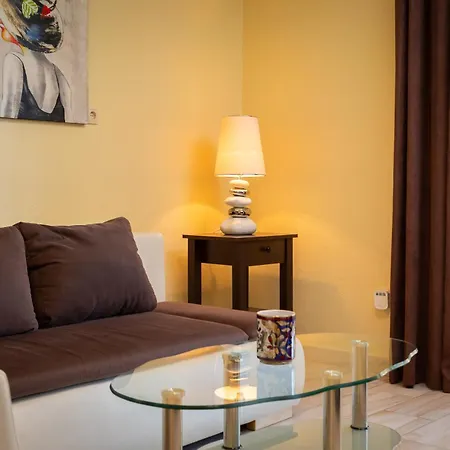 Perla - 2 Min To The & Free Parking Apartamento